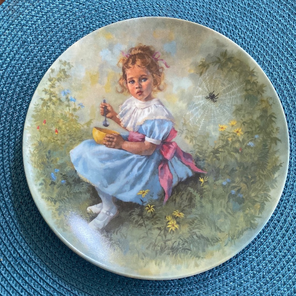 Little Miss Muffet collectible plate